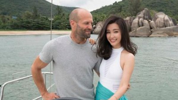 《巨齿鲨》幕后制作特辑