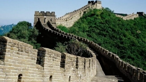 叶振棠—万里长城永不倒